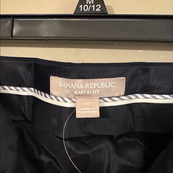 NWT Banana Republic MARTIN FIT LIGHTWEIGHT WOOL STRAIGHT LEG PANT, Navy, size 16 - Picture 5 of 10